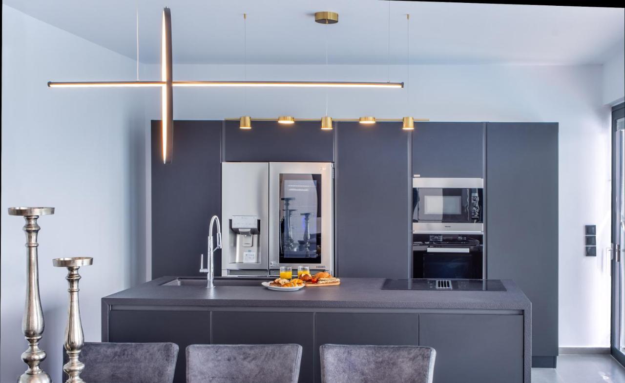 Desun Suites Kolonion エクステリア 写真