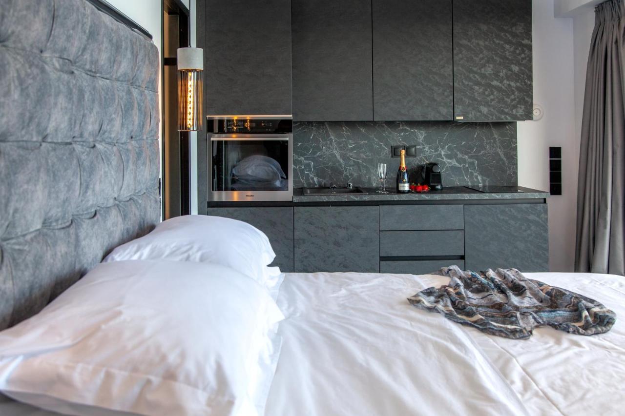 Desun Suites Kolonion エクステリア 写真